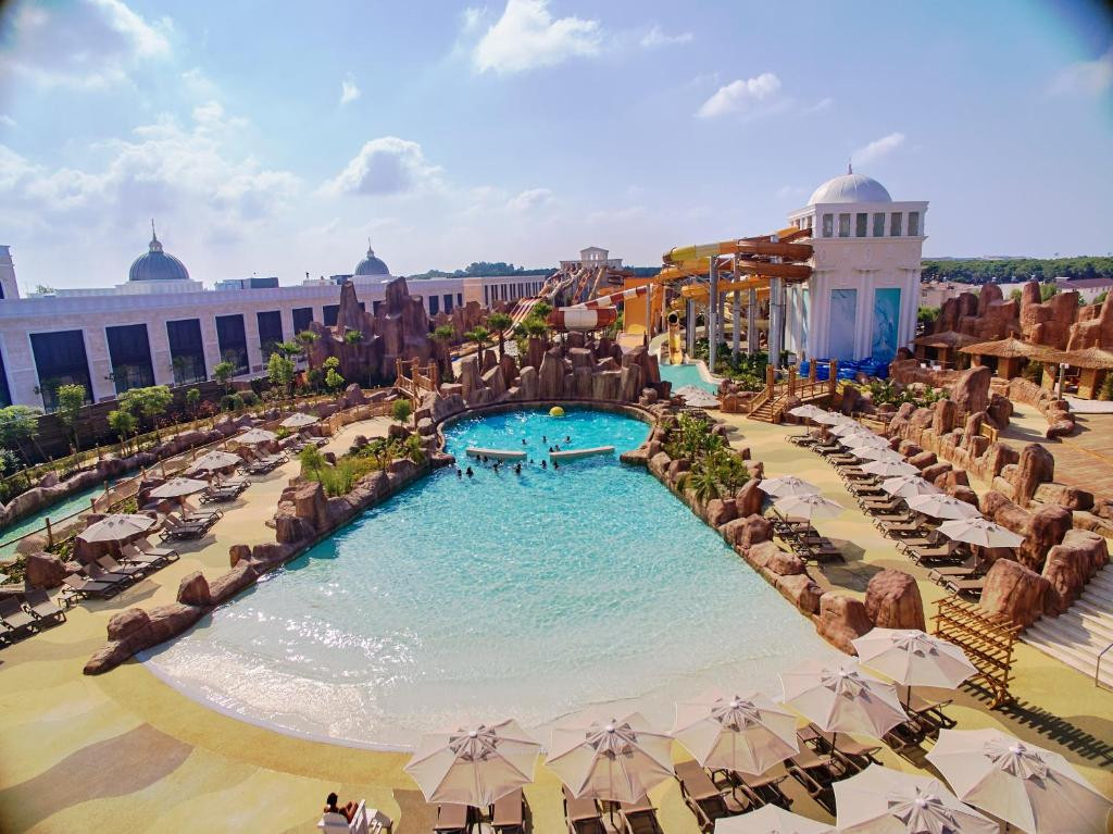 THE LAND OF LEGENDS KINGDOM (EX. RIXOS THE LAND OF LEGENDS THEME PARK) 5*