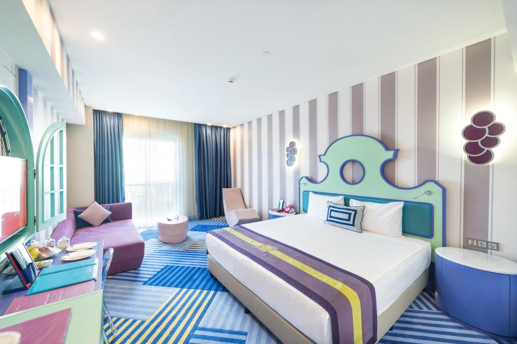 THE LAND OF LEGENDS KINGDOM (EX. RIXOS THE LAND OF LEGENDS THEME PARK) 5*