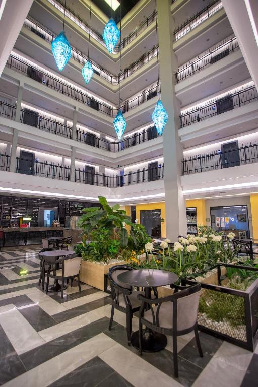 NOXINN DELUXE HOTEL 5*