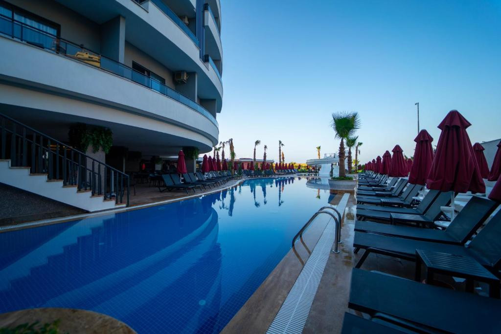 NOXINN DELUXE HOTEL 5*