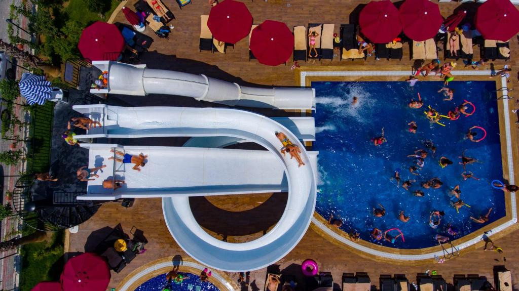 NOXINN DELUXE HOTEL 5*