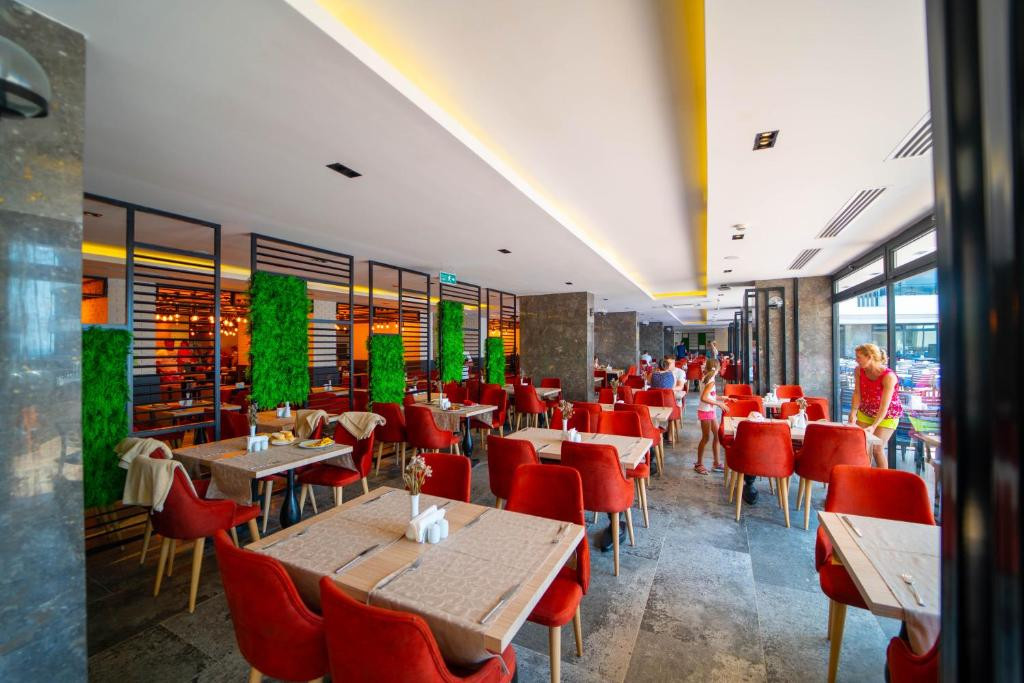 NOXINN DELUXE HOTEL 5*