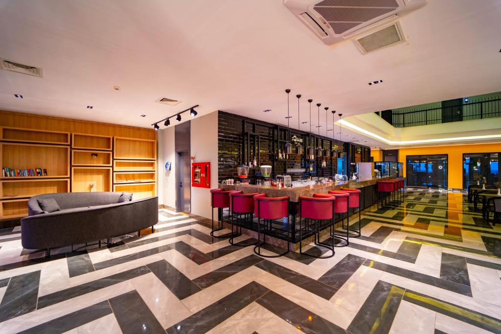 NOXINN DELUXE HOTEL 5*