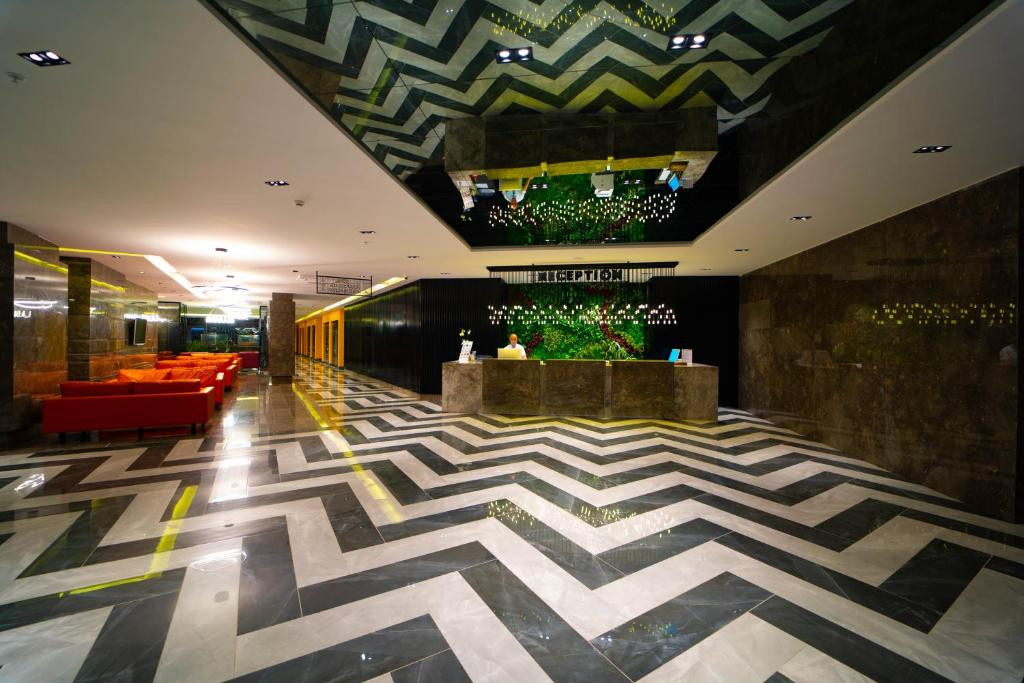 NOXINN DELUXE HOTEL 5*
