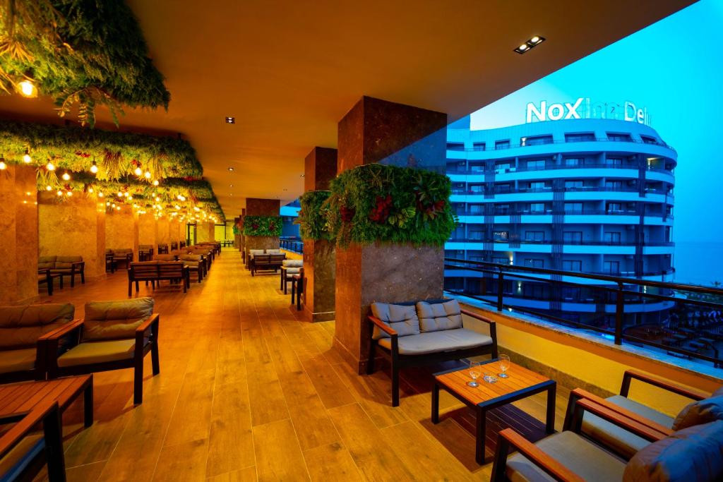 NOXINN DELUXE HOTEL 5*