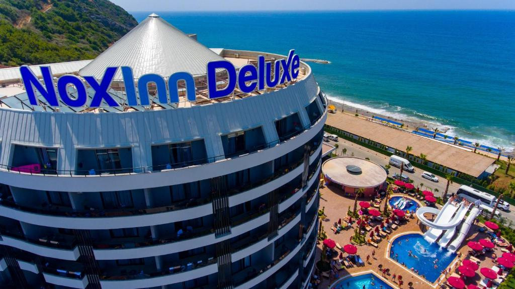 NOXINN DELUXE HOTEL 5*