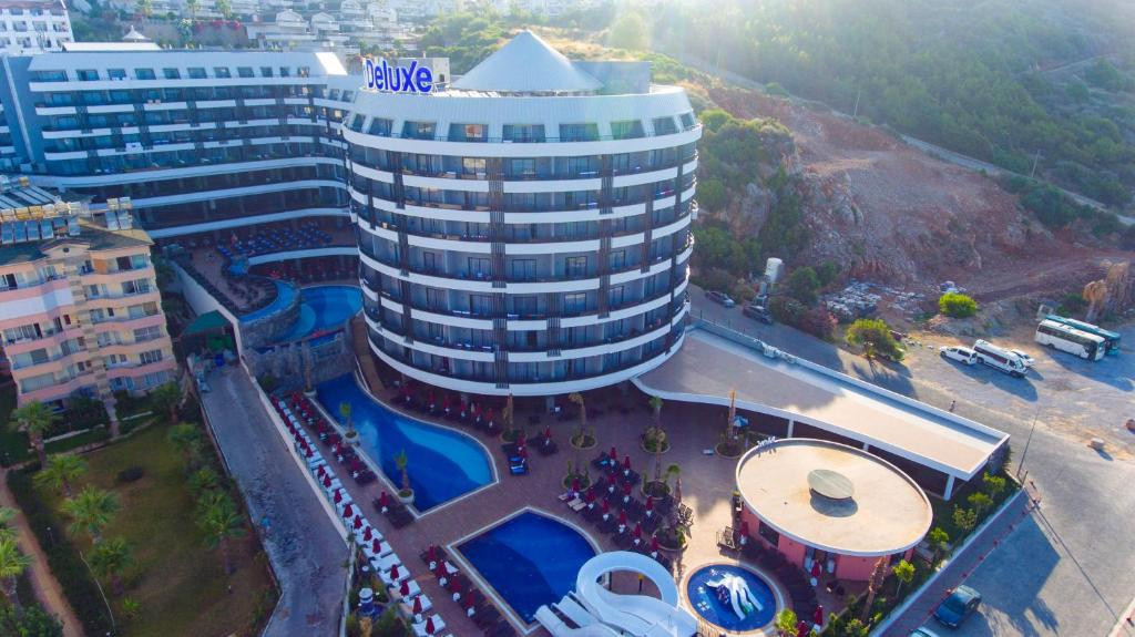 NOXINN DELUXE HOTEL 5*