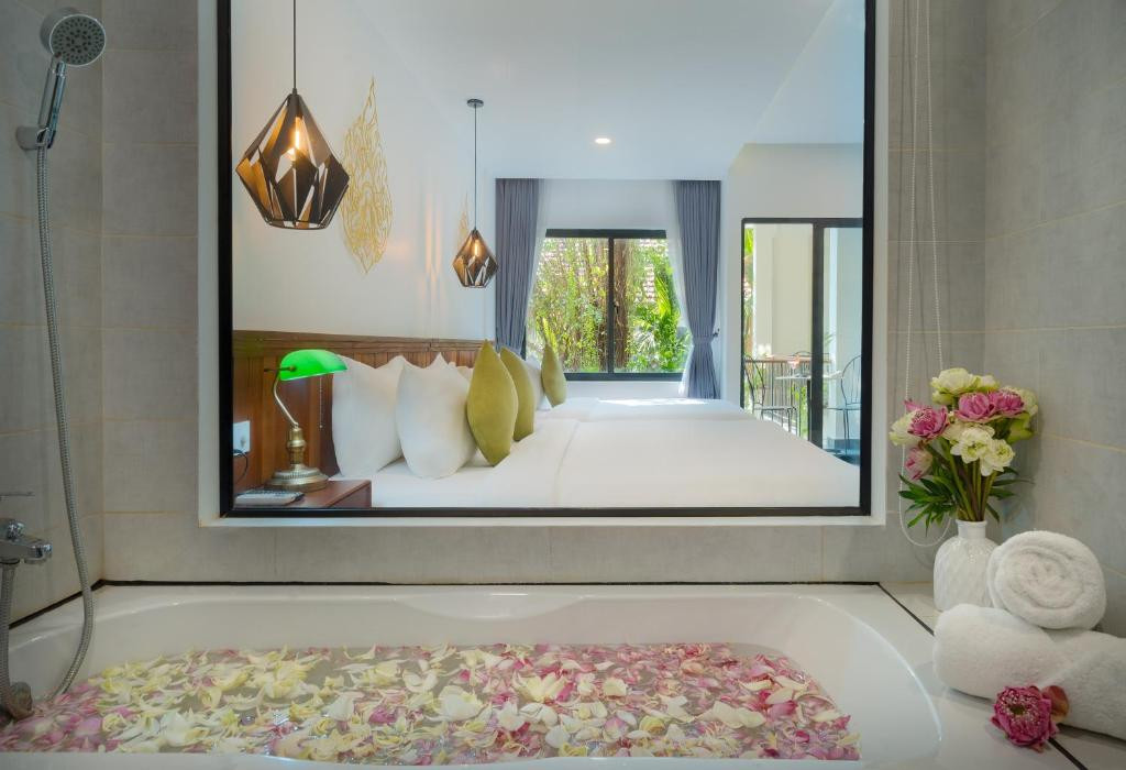 ANGKOR AURORA 5*