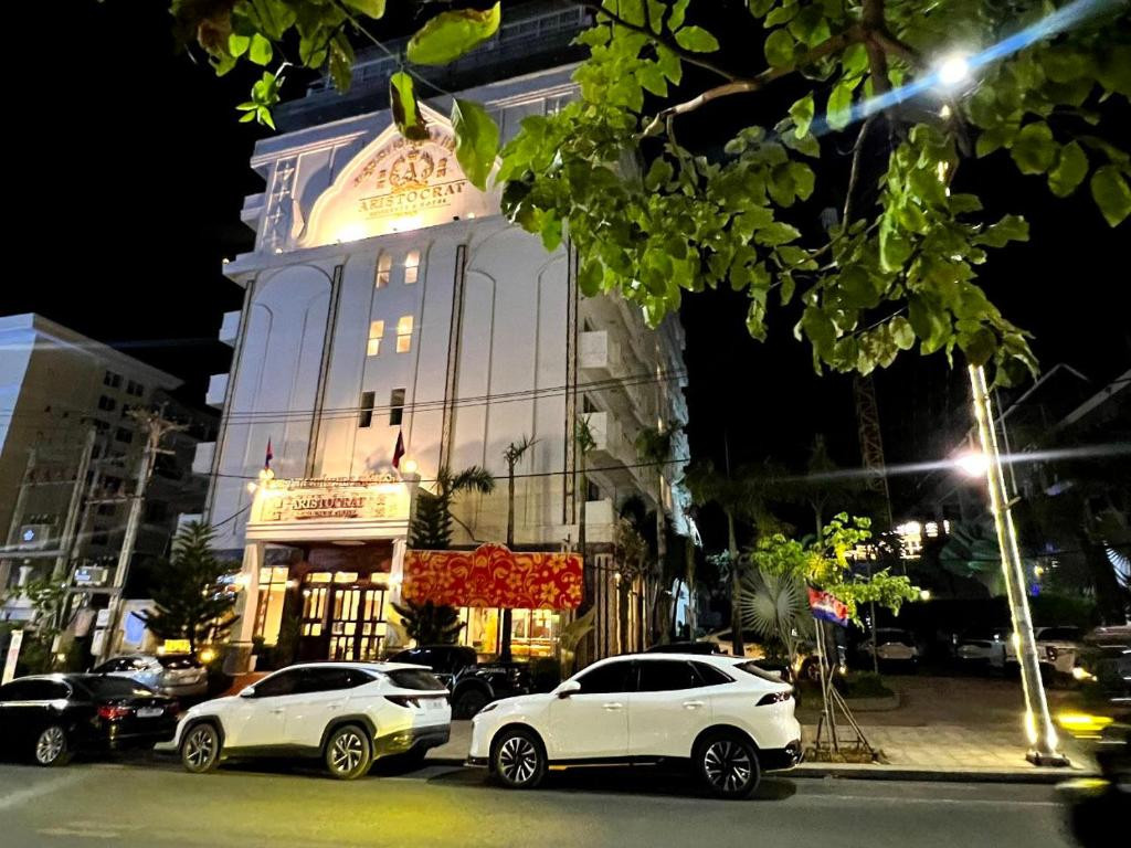 ARISTOCRAT RESIDENCE & HOTEL (EX. DIAMOND OCEAN) 4*