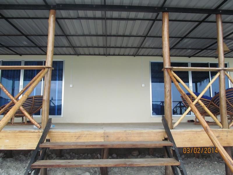 FREEDOM ISLAND BUNGALOW 4*