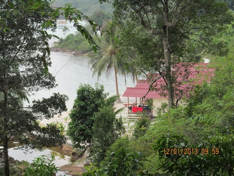 FREEDOM ISLAND BUNGALOW 4*