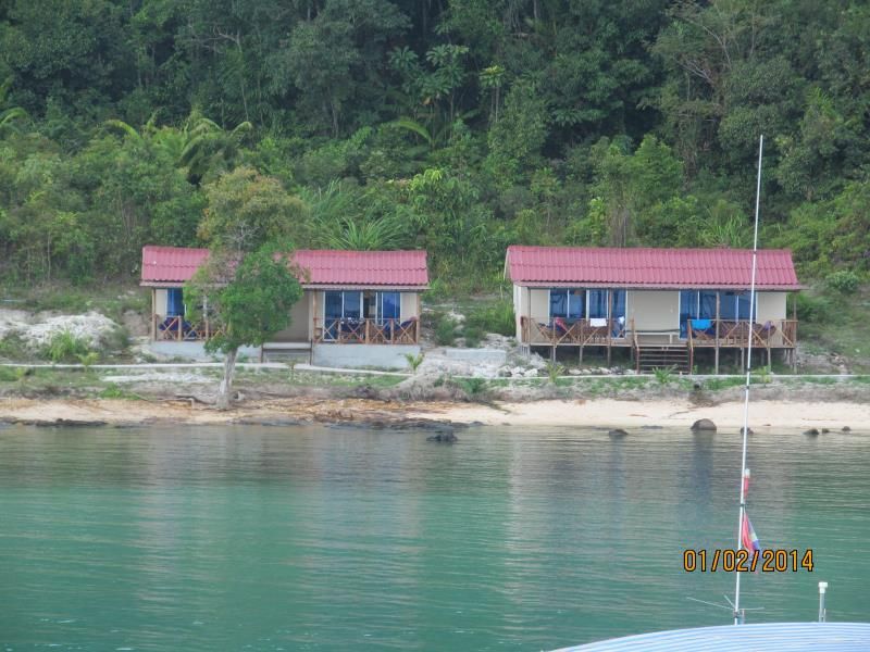 FREEDOM ISLAND BUNGALOW 4*