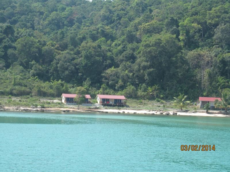 FREEDOM ISLAND BUNGALOW 4*
