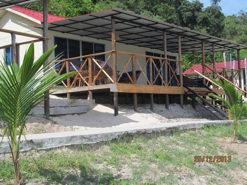 FREEDOM ISLAND BUNGALOW 4*