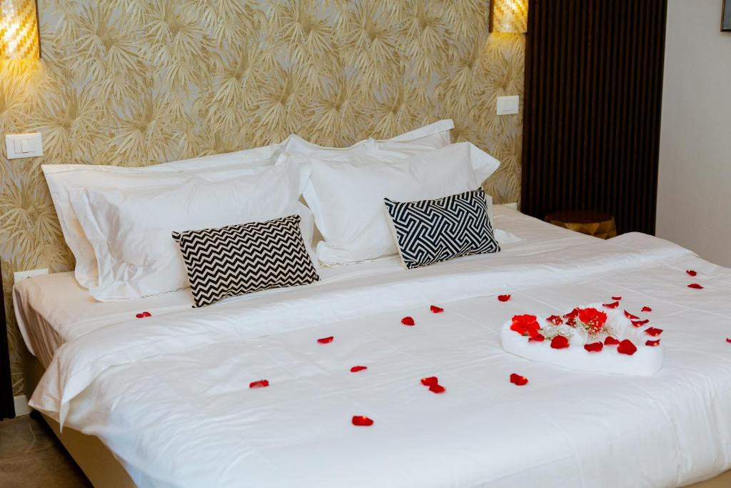 CORAL ROCK HOTEL 3*