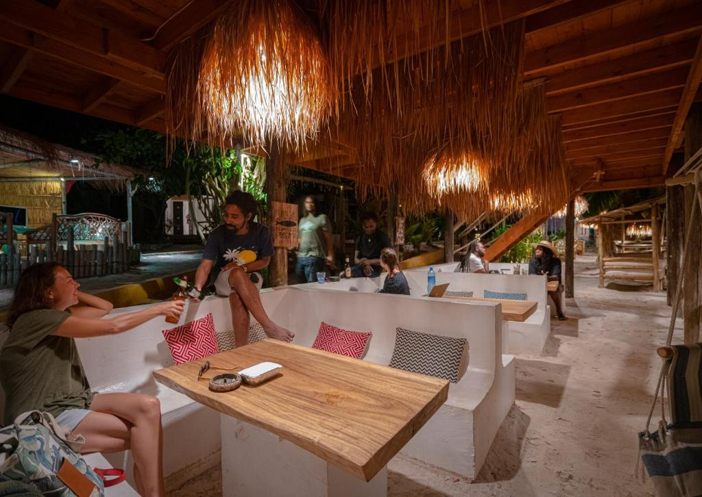 CORAL ROCK HOTEL 3*