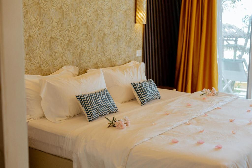CORAL ROCK HOTEL 3*