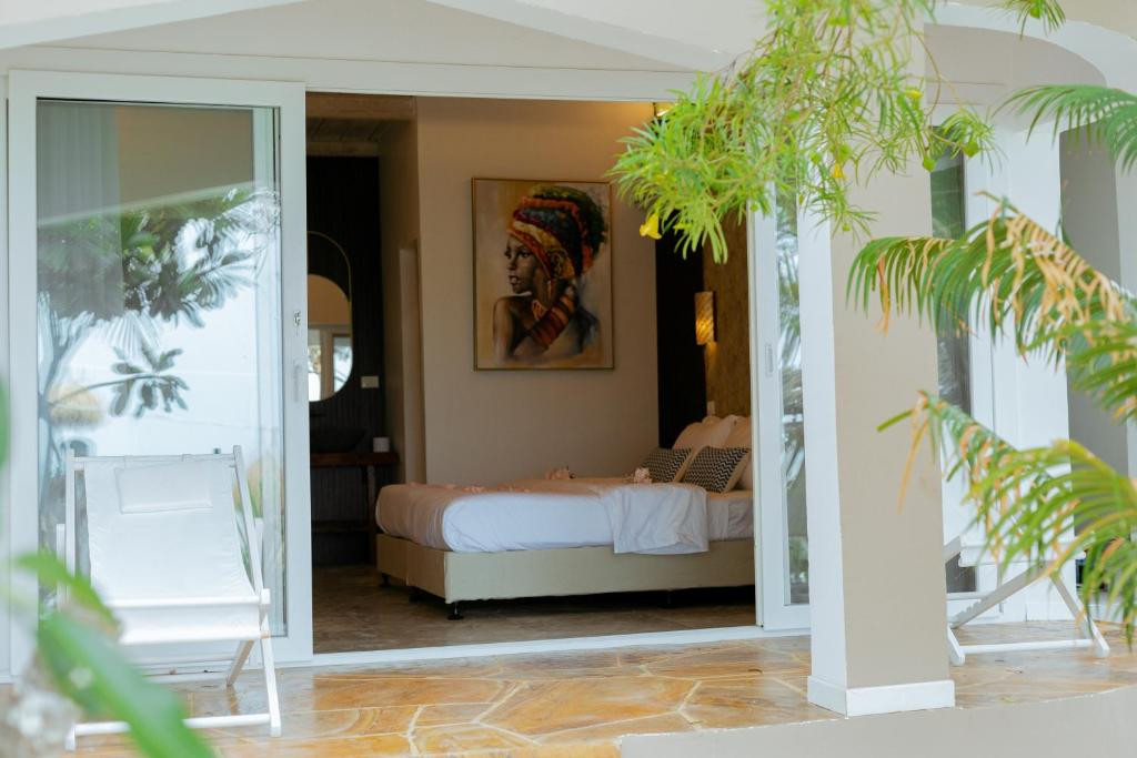 CORAL ROCK HOTEL 3*