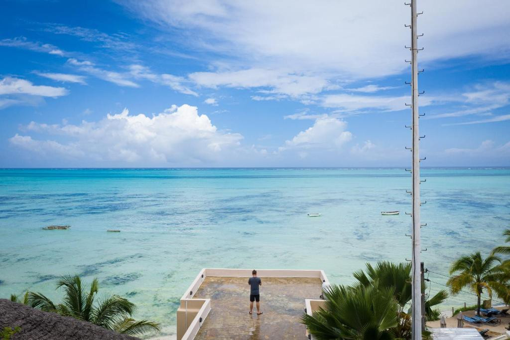 CORAL ROCK HOTEL 3*