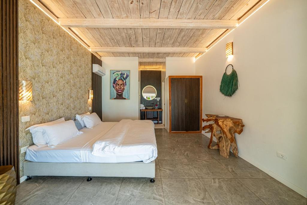 CORAL ROCK HOTEL 3*