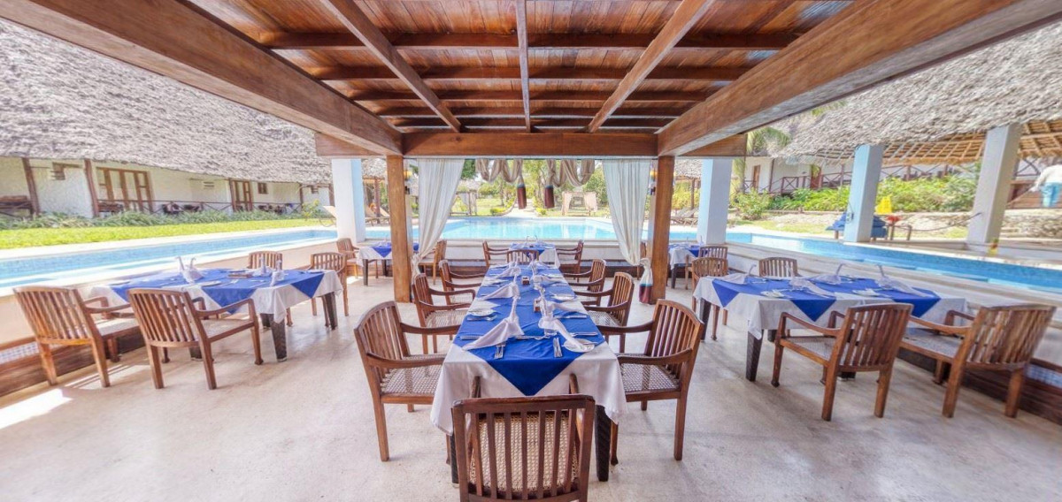 KARAFUU BEACH RESORT 5*
