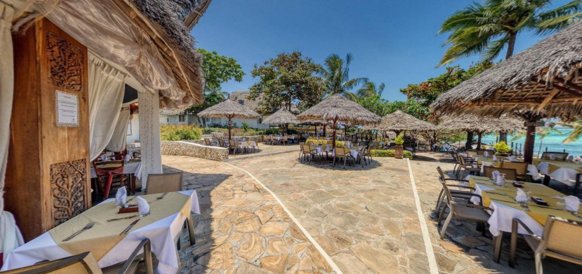 KARAFUU BEACH RESORT 5*