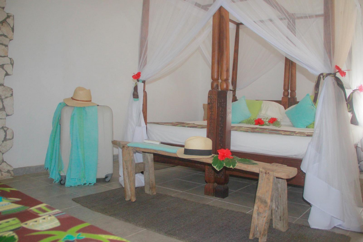 MVUVI RESORT 3*