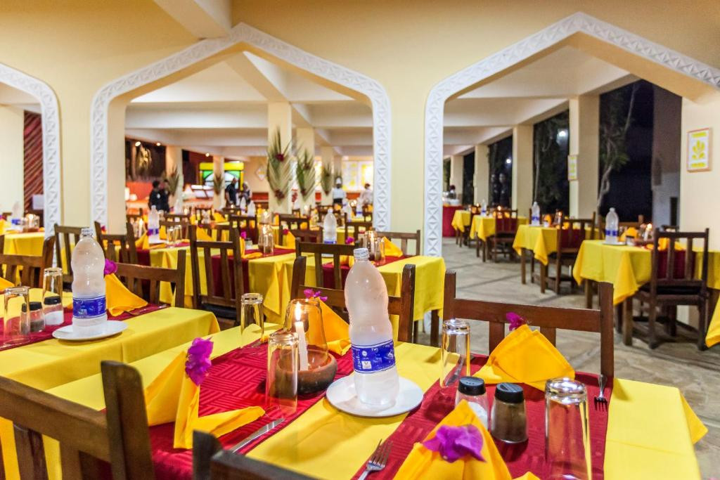 AHG WARIDI BEACH RESORT & SPA 4*