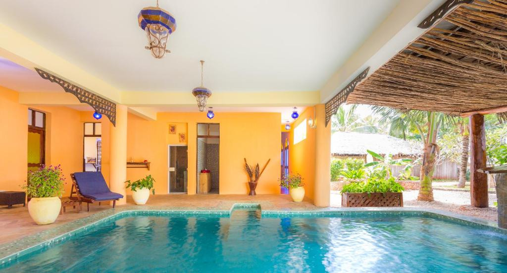 AHG WARIDI BEACH RESORT & SPA 4*