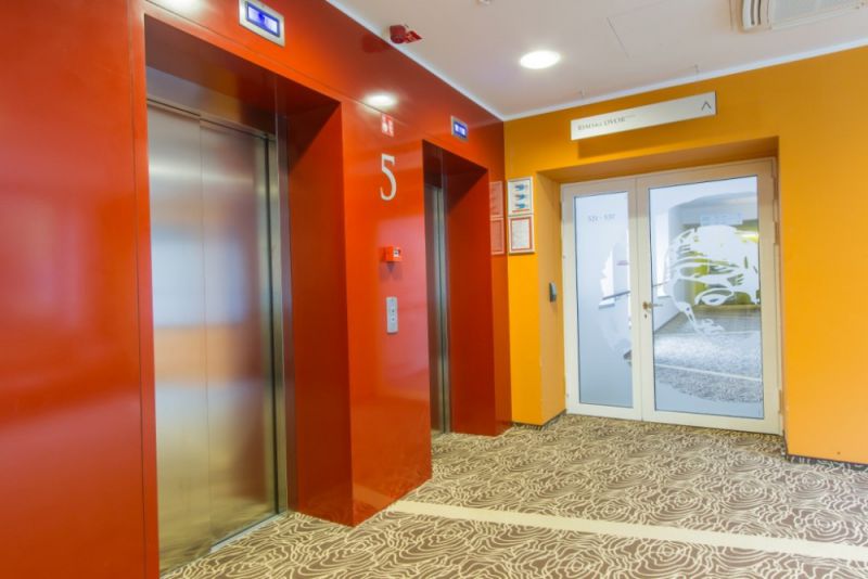 RIMSKI DVOR 4*