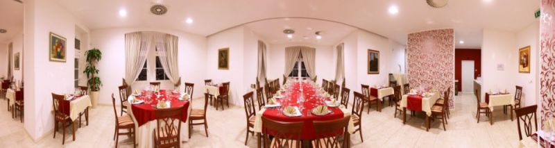 RIMSKI DVOR 4*