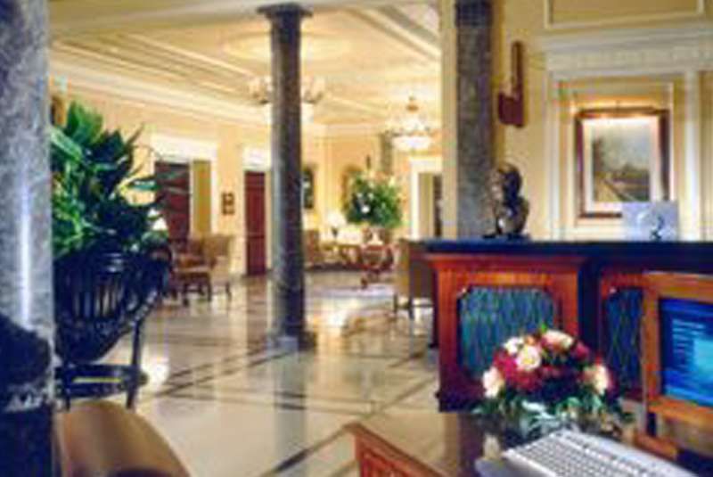 HYATT REGENCY CHURCHILL 5*