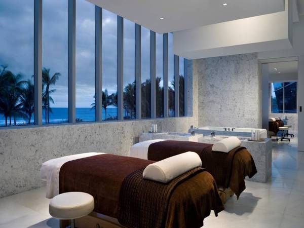 FONTAINEBLEAU MIAMI BEACH 4*