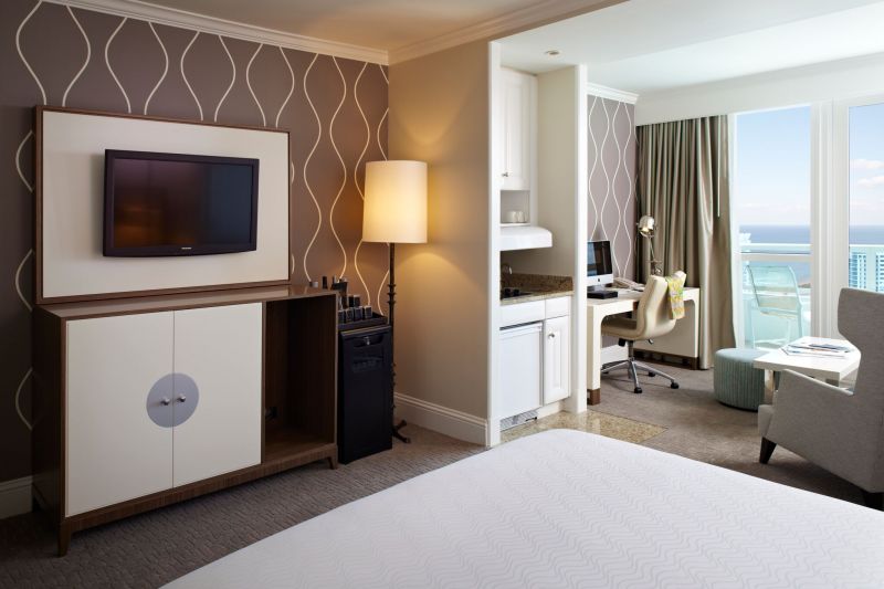 FONTAINEBLEAU MIAMI BEACH 4*