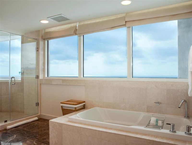 HILTON FORT LAUDERDALE BEACH RESORT 4*