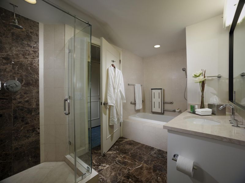 HILTON FORT LAUDERDALE BEACH RESORT 4*