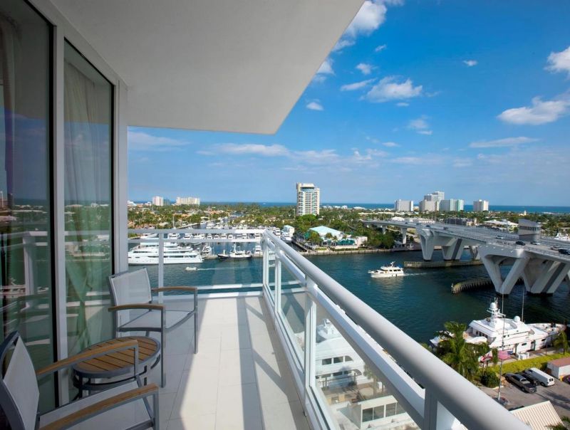 HILTON FORT LAUDERDALE MARINA 4*