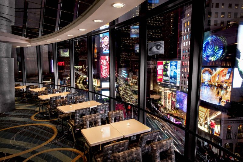 NEW YORK MARRIOTT MARQUIS 5*
