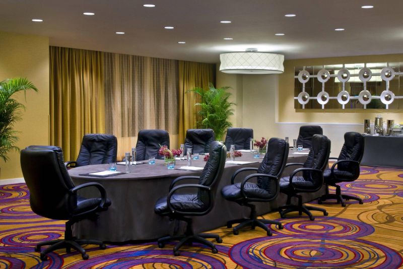 NEW YORK MARRIOTT MARQUIS 5*