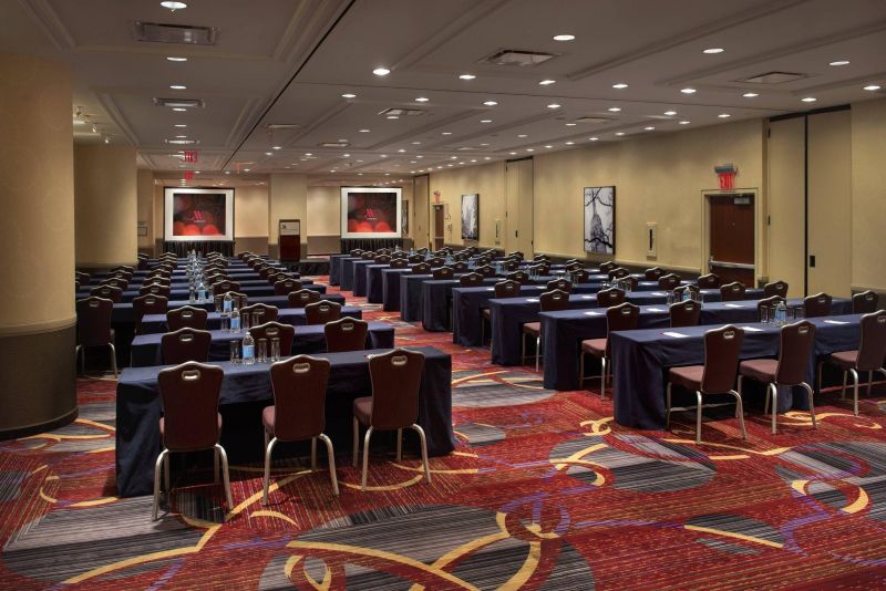 NEW YORK MARRIOTT MARQUIS 5*