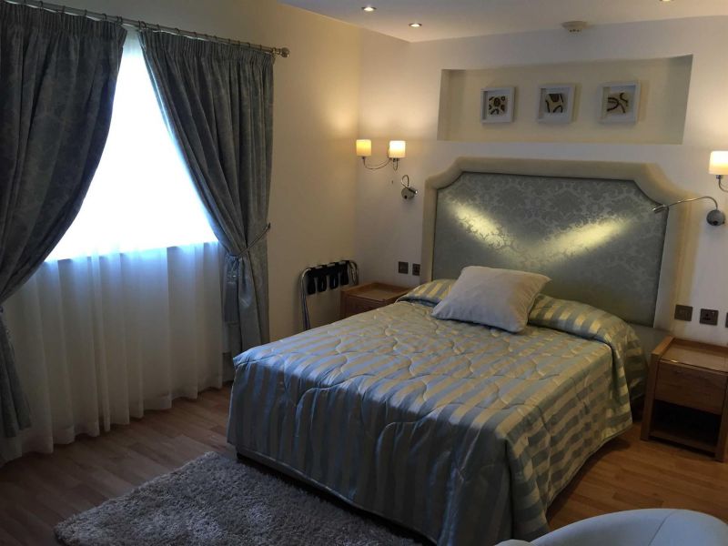 OSBORNE 3*