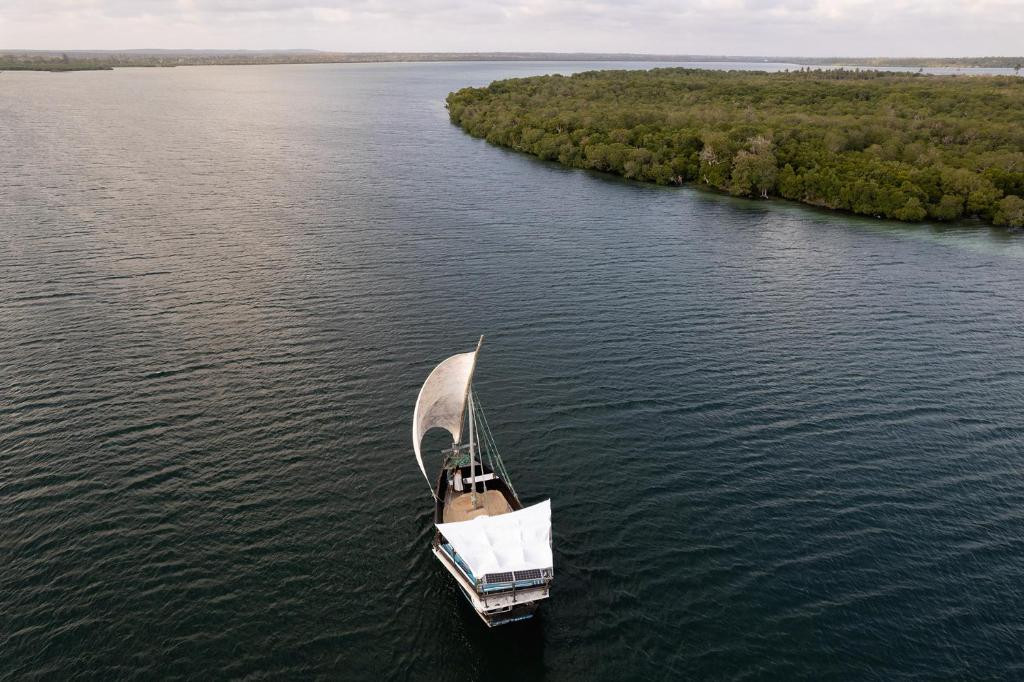 HEMINGWAYS WATAMU 5*