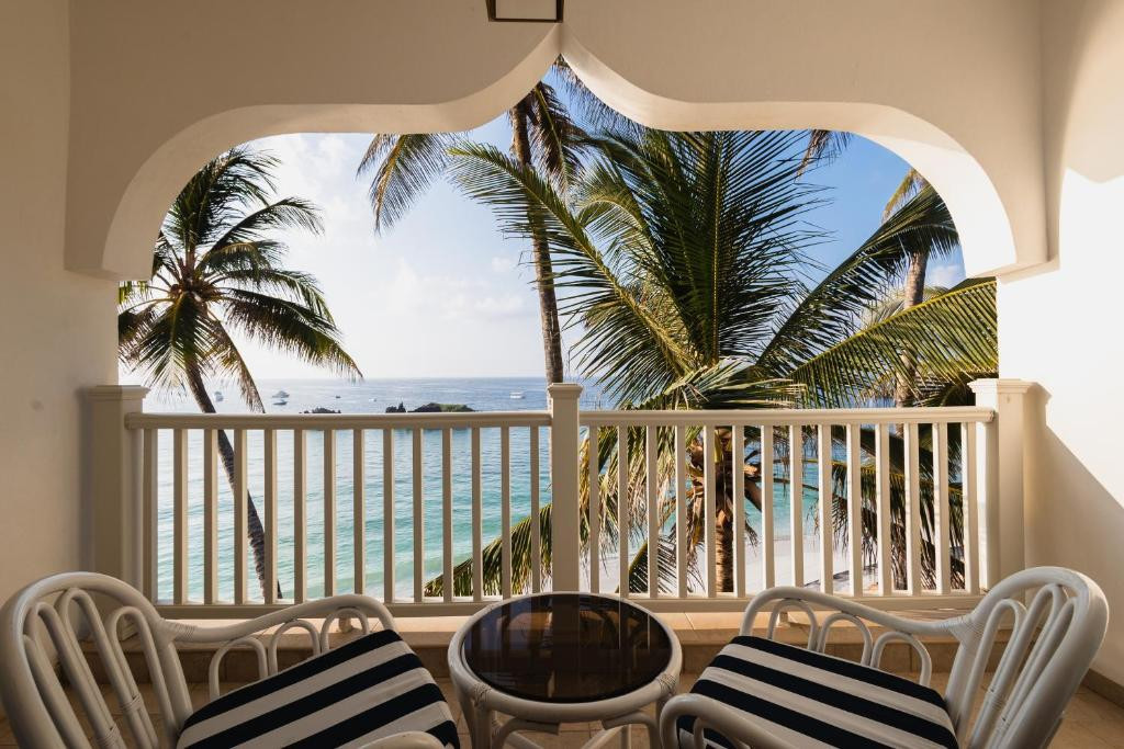 HEMINGWAYS WATAMU 5*
