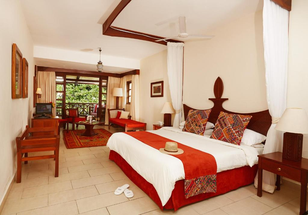 NEPTUNE BEACH RESORT 4*