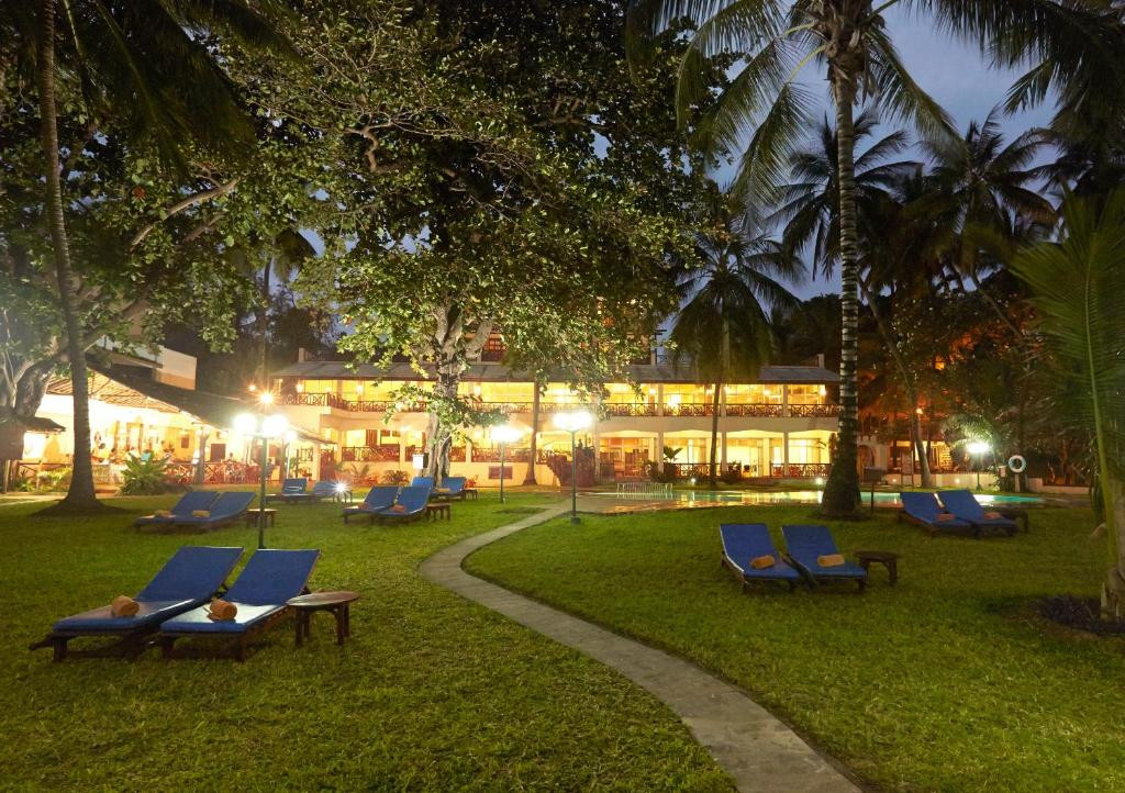 NEPTUNE BEACH RESORT 4*