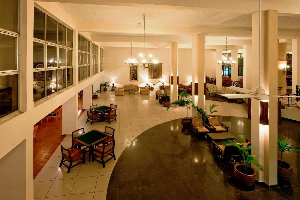 NEPTUNE BEACH RESORT 4*