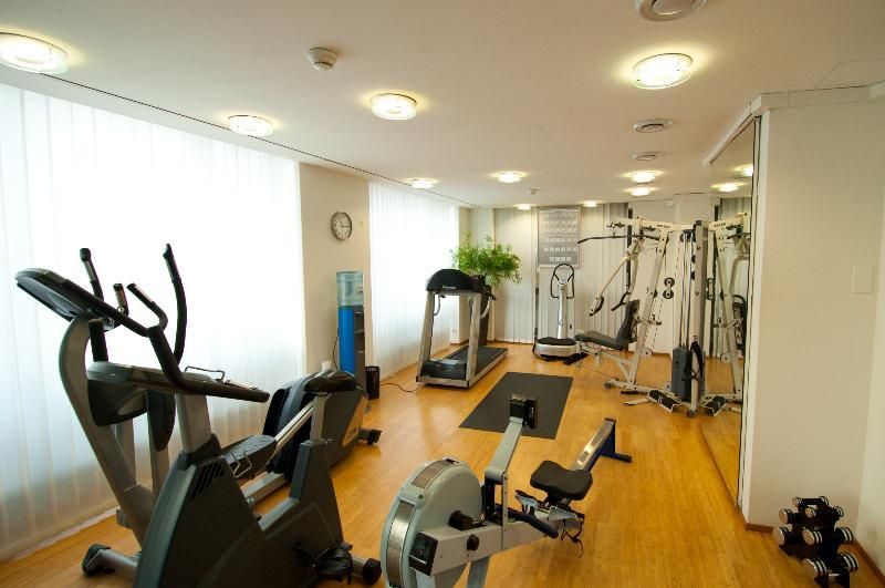 CENTRAL PLAZA 4*