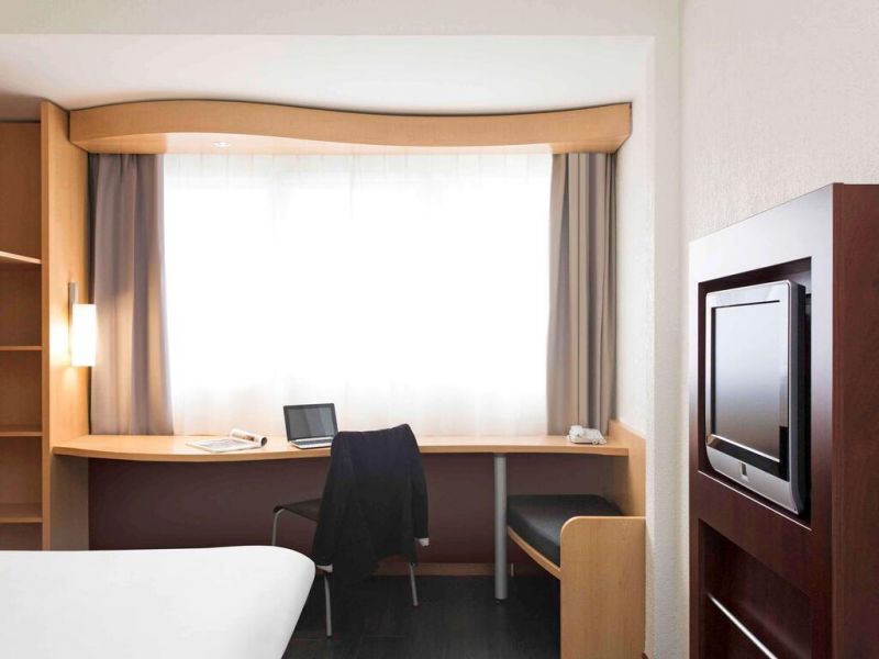 IBIS GENEVE CENTRE GARE 2*