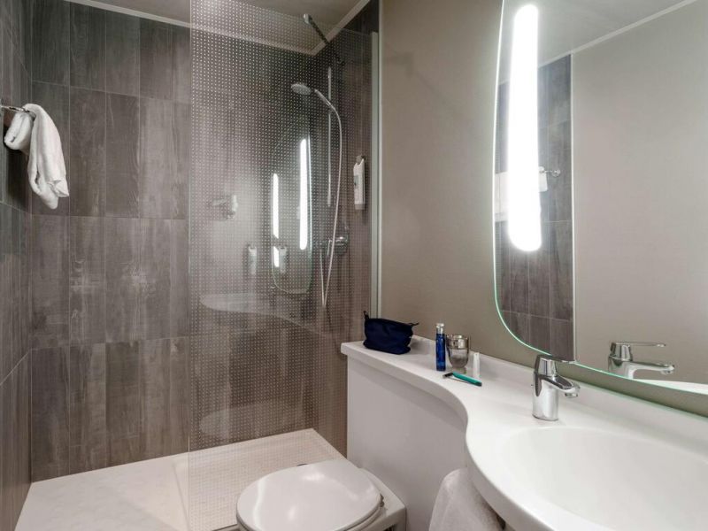 IBIS GENEVE CENTRE GARE 2*