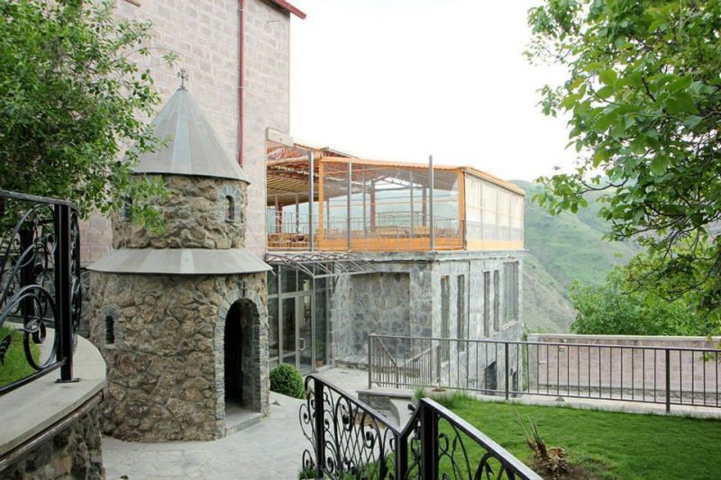 7QAR VILLA 4*